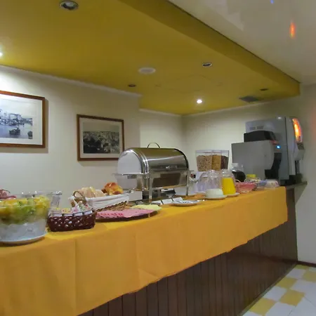 Hotel A.s. 2*