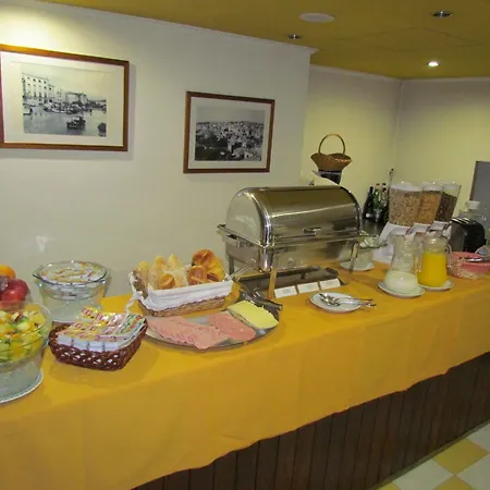 A. S.圣若昂-马德拉酒店 酒店 São João da Madeira